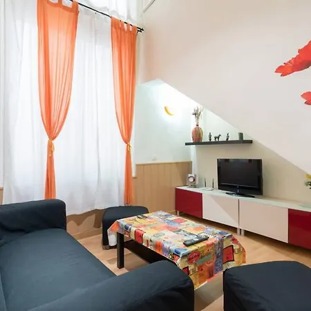 Amazing Center Apartment